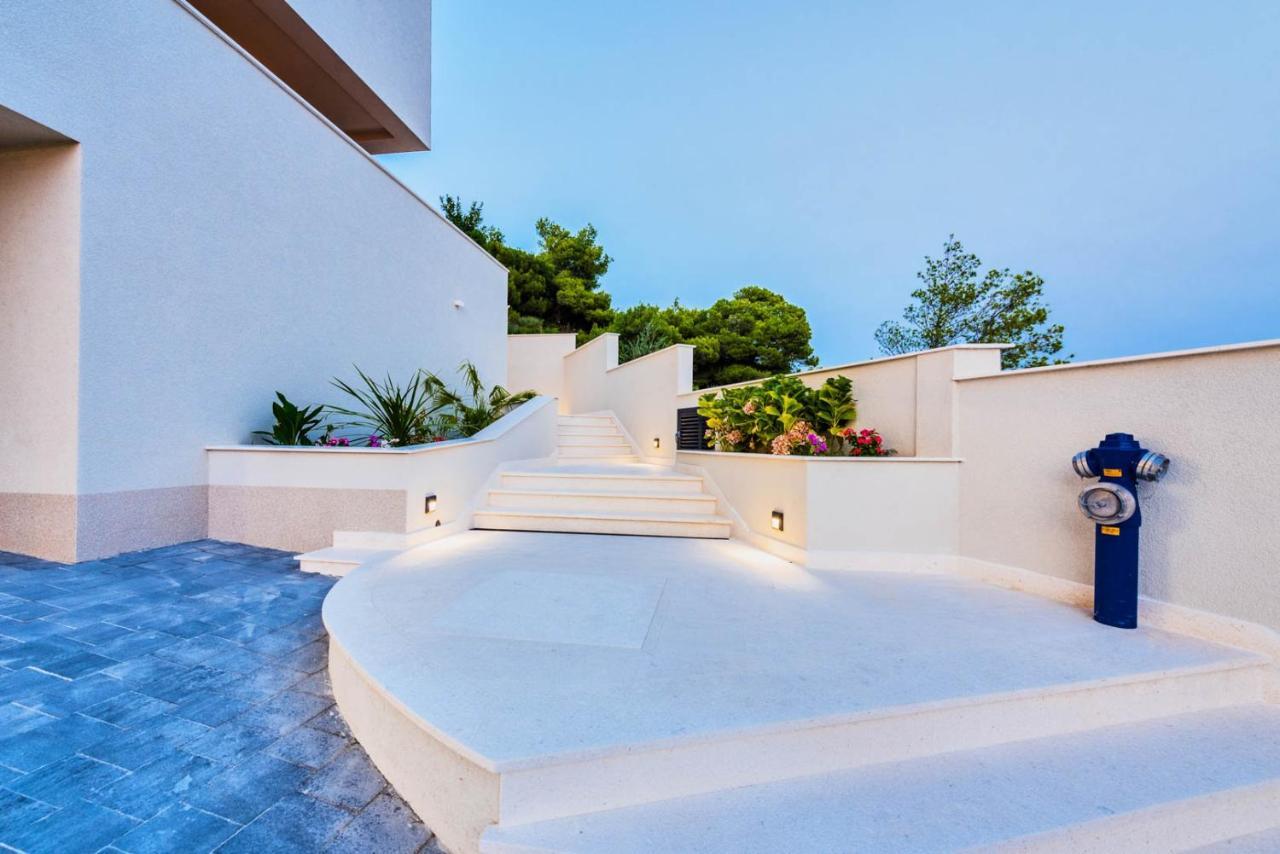 Apartment Olijfboom Dugi Rat Dış mekan fotoğraf