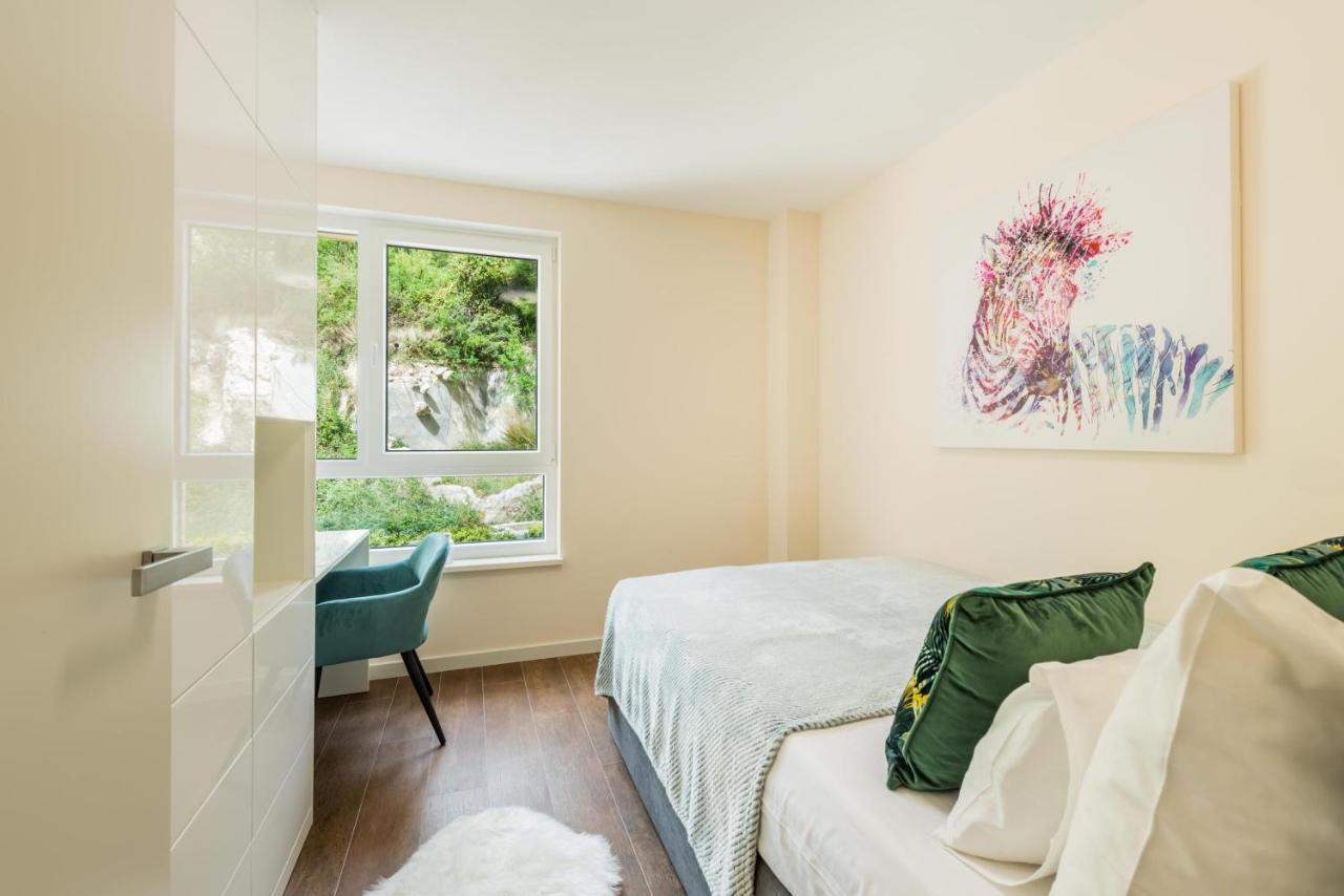 Apartment Olijfboom Dugi Rat Dış mekan fotoğraf